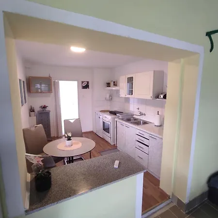 Apartma Zadnikar Apartment